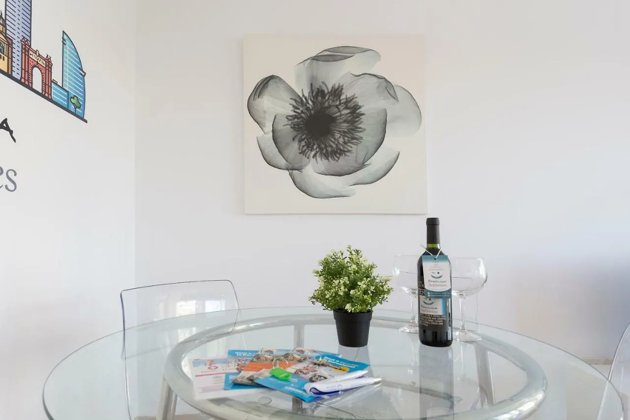 1214 - Two Bedrooms Ciutadella Apartment Barcelona