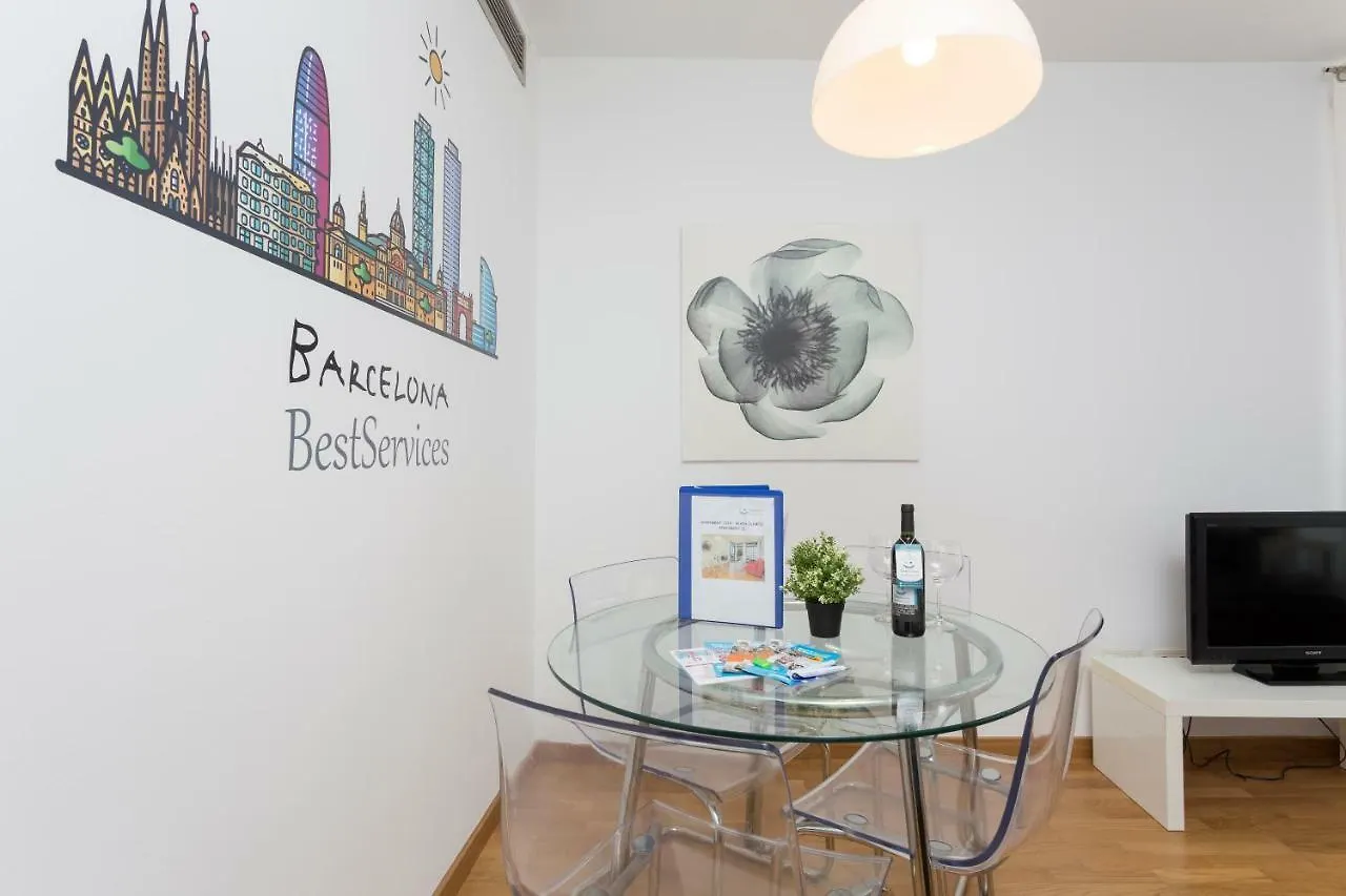 1214 - Two Bedrooms Ciutadella Apartment Barcelona